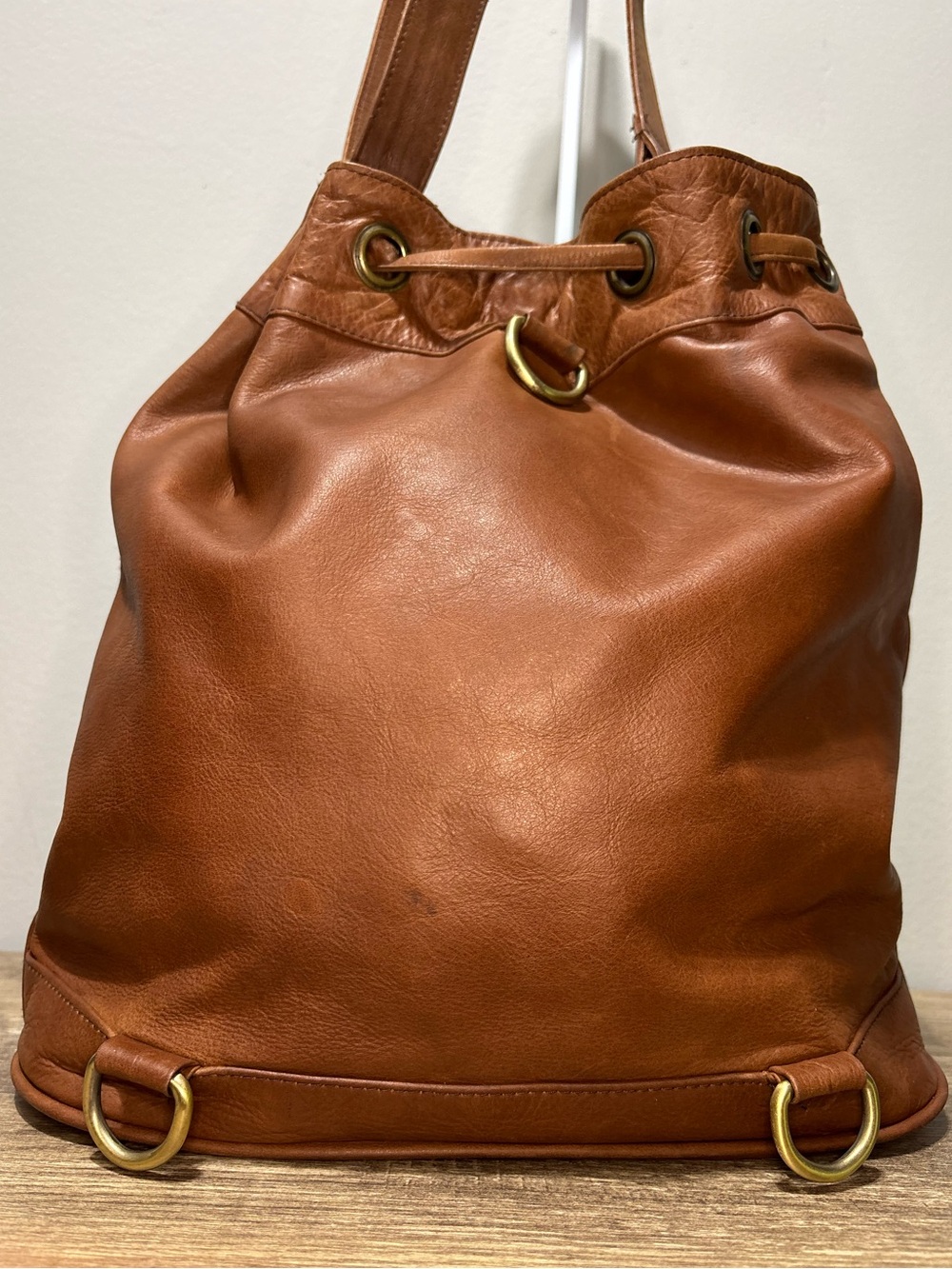 Bali Elf Convertible Leather Backpack - Picture 8 of 14